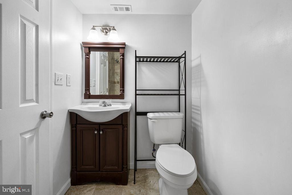 MCKENDREE - Residential Lease