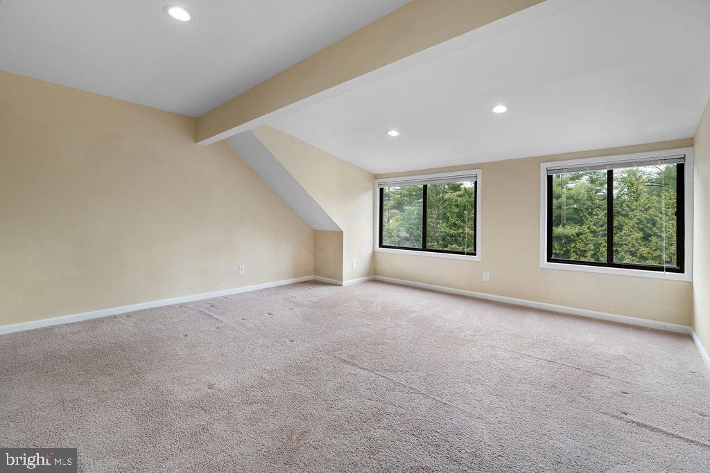 MCKENDREE - Residential Lease