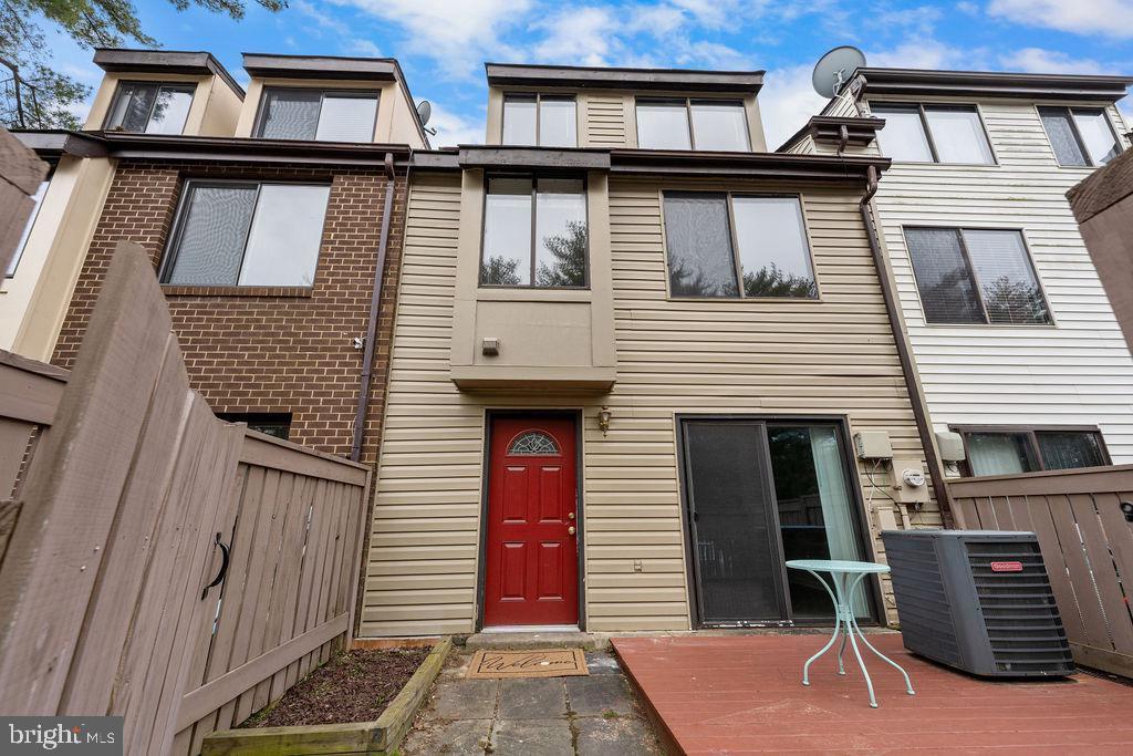 MCKENDREE - Residential Lease