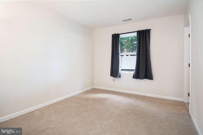 QUEENSTOWN VILLAGE - Residential