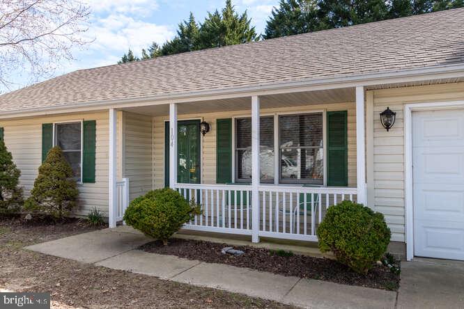 QUEENSTOWN VILLAGE - Residential