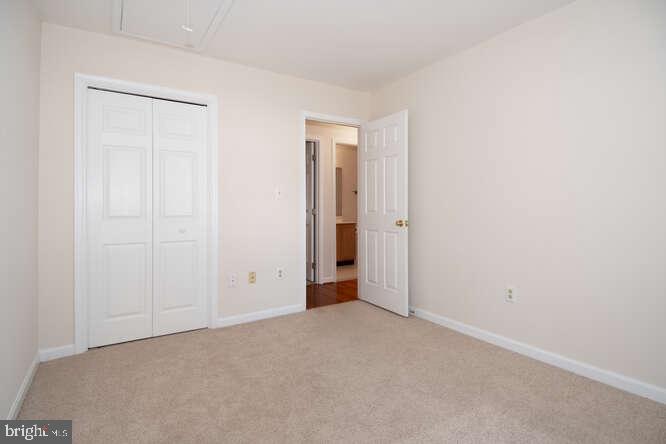 QUEENSTOWN VILLAGE - Residential