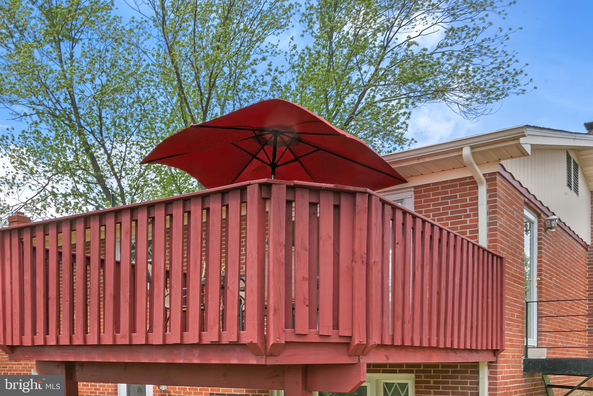 CRESTVIEW MANOR - Residential