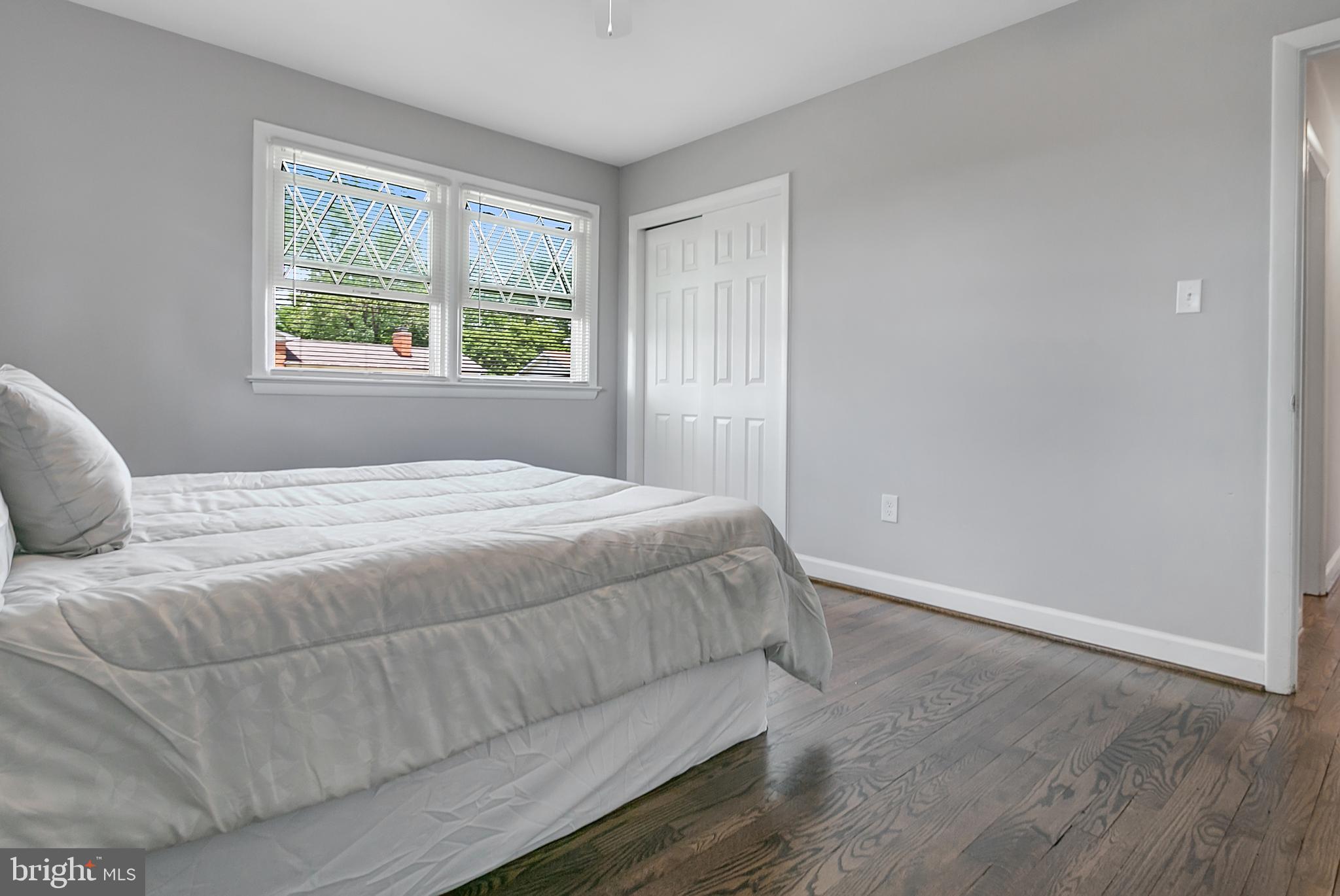 CRESTVIEW MANOR - Residential