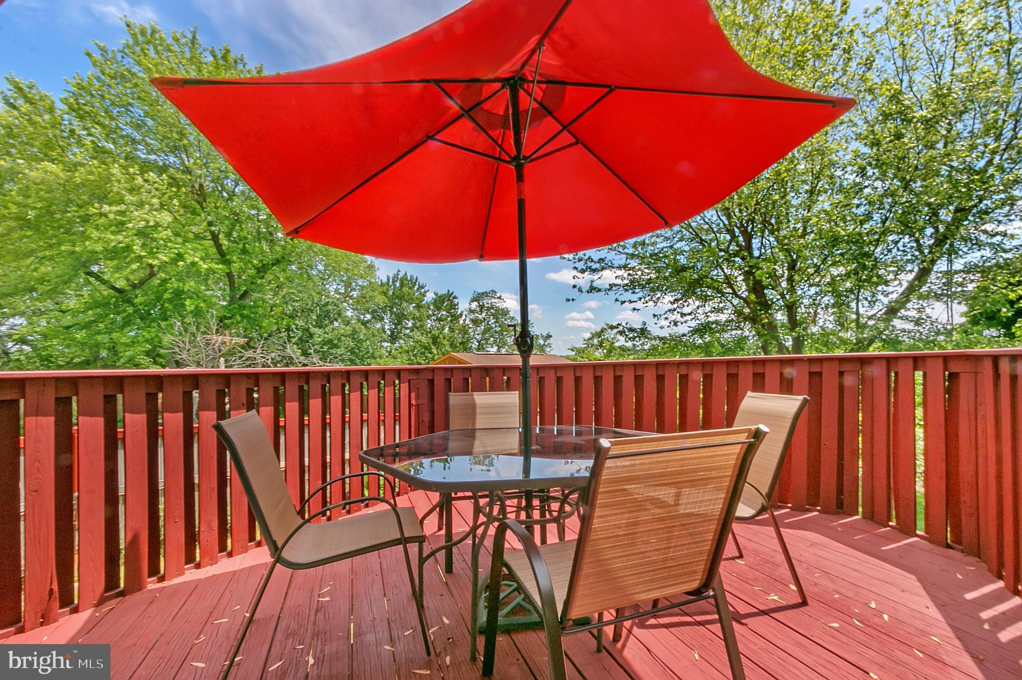 CRESTVIEW MANOR - Residential