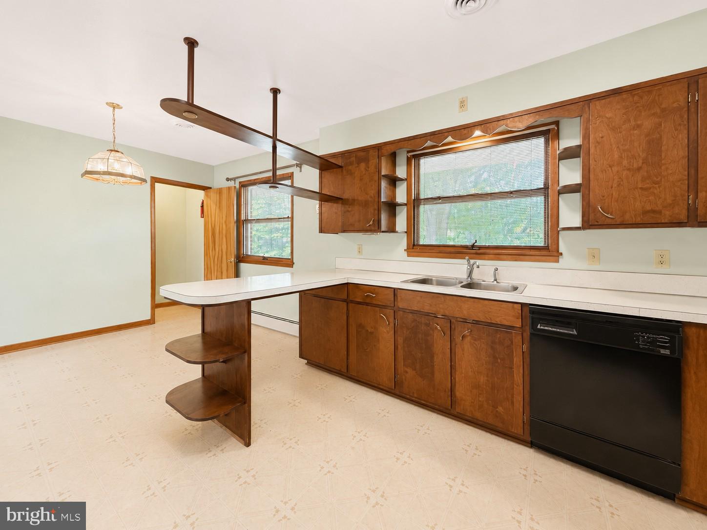 13311 FLOWER STREET