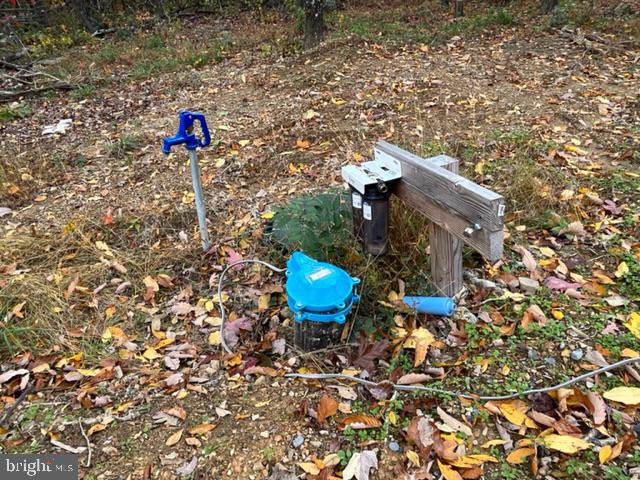 BELL HOLLOW ESTATES - Land