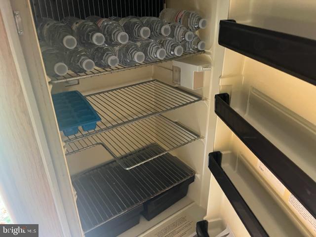 BELL HOLLOW ESTATES - Land