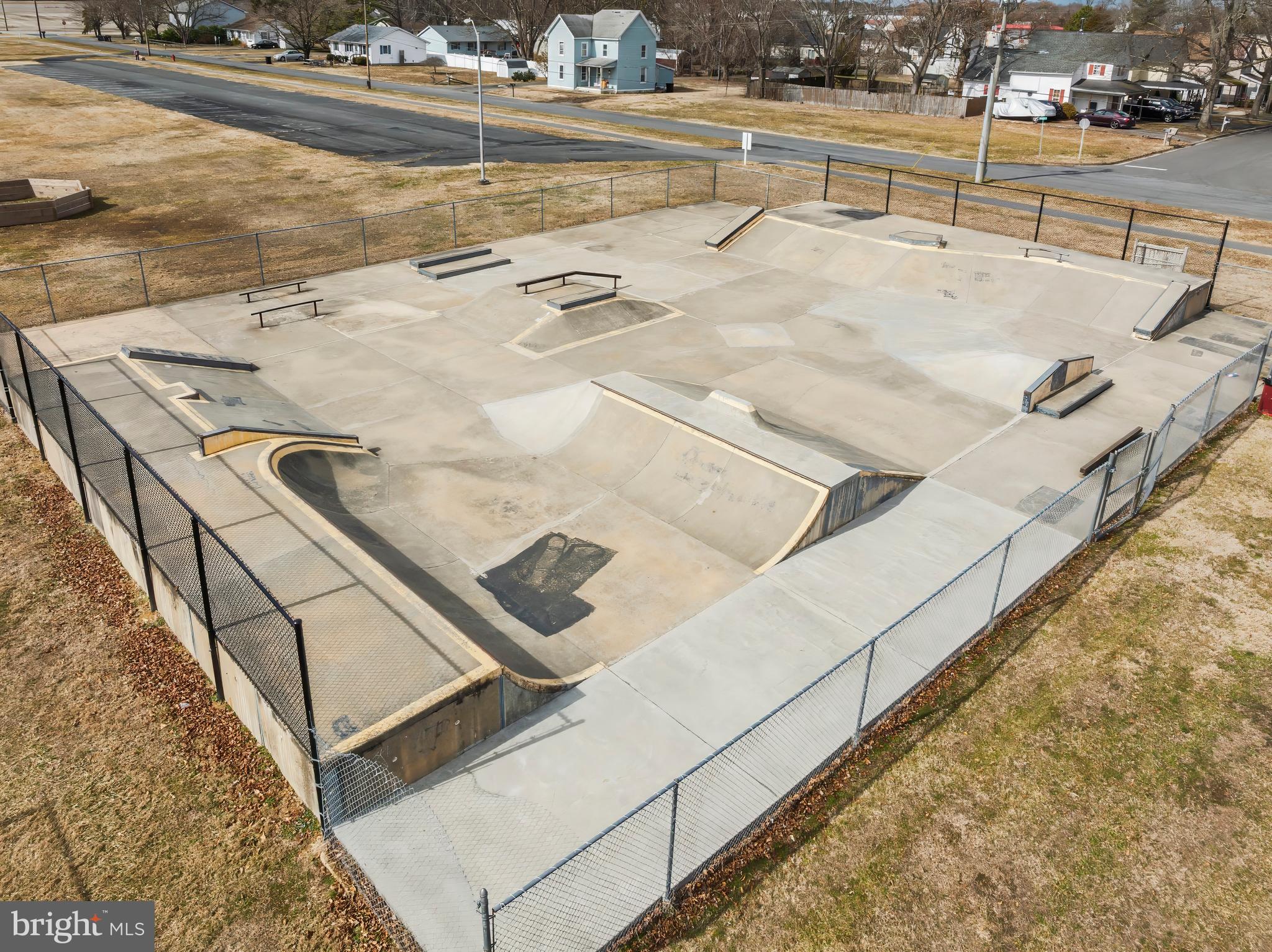 NONE AVAILABLE - Land