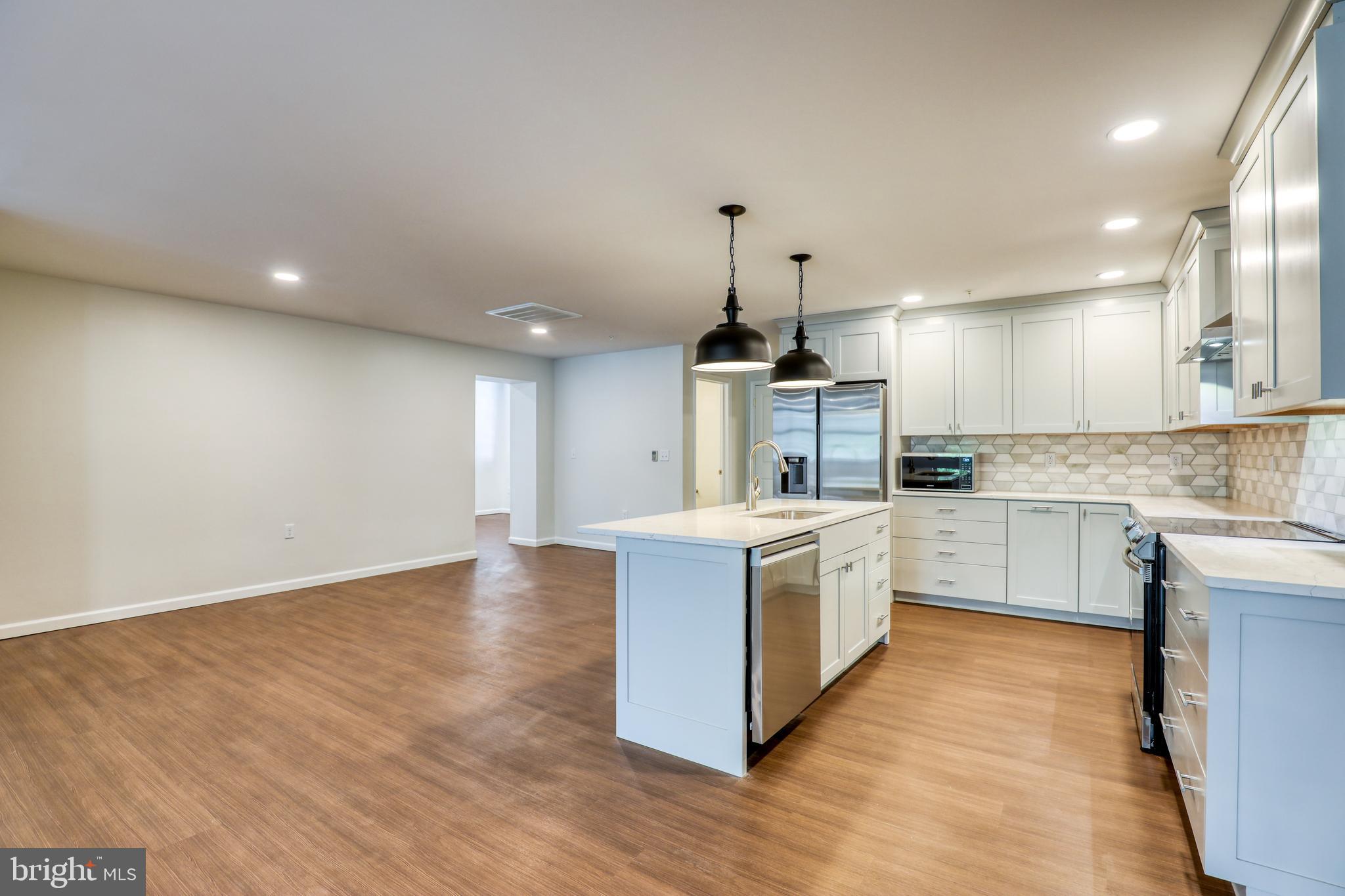 DOWNTOWN WINCHESTER - Residential Lease