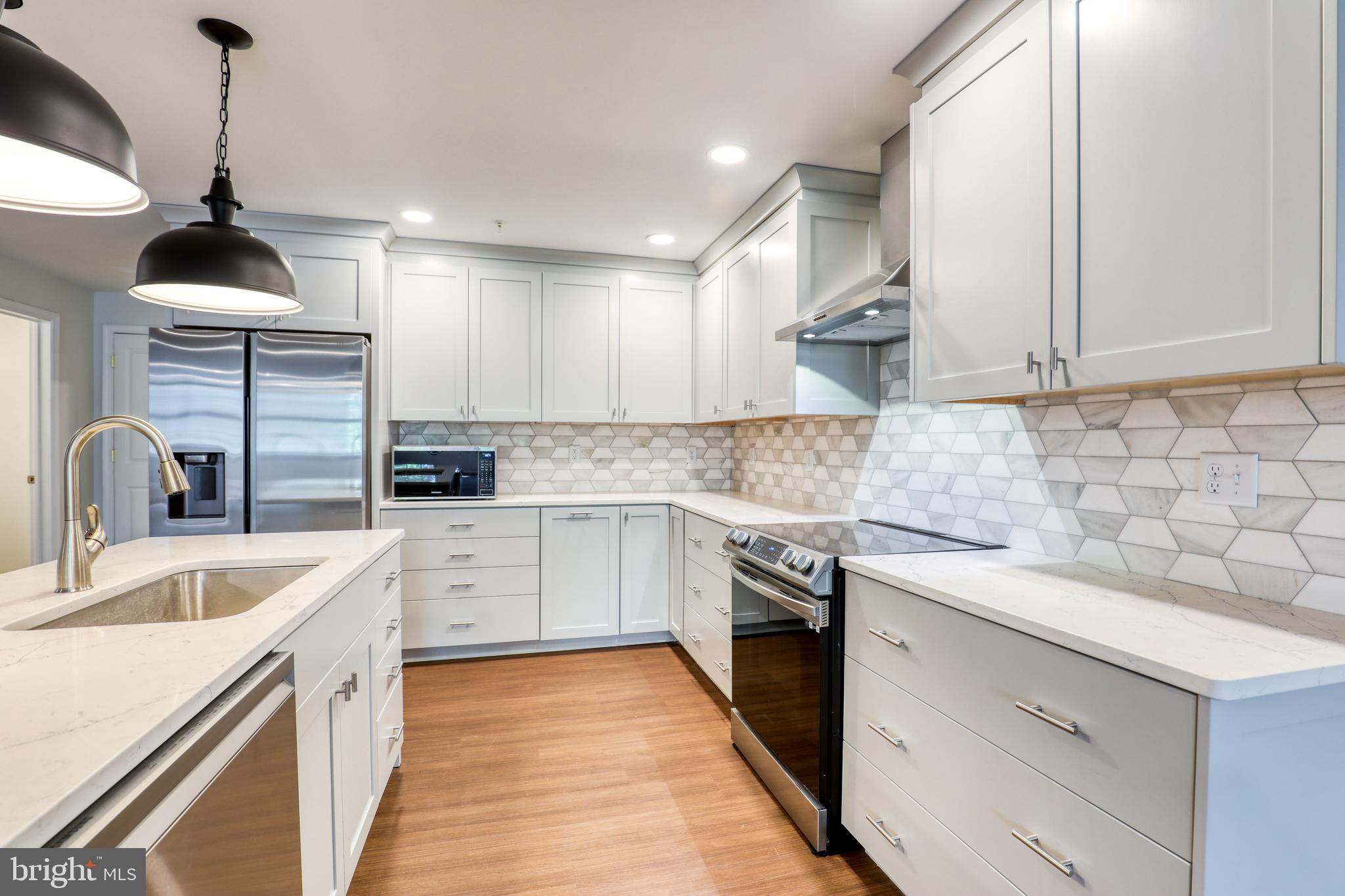 DOWNTOWN WINCHESTER - Residential Lease