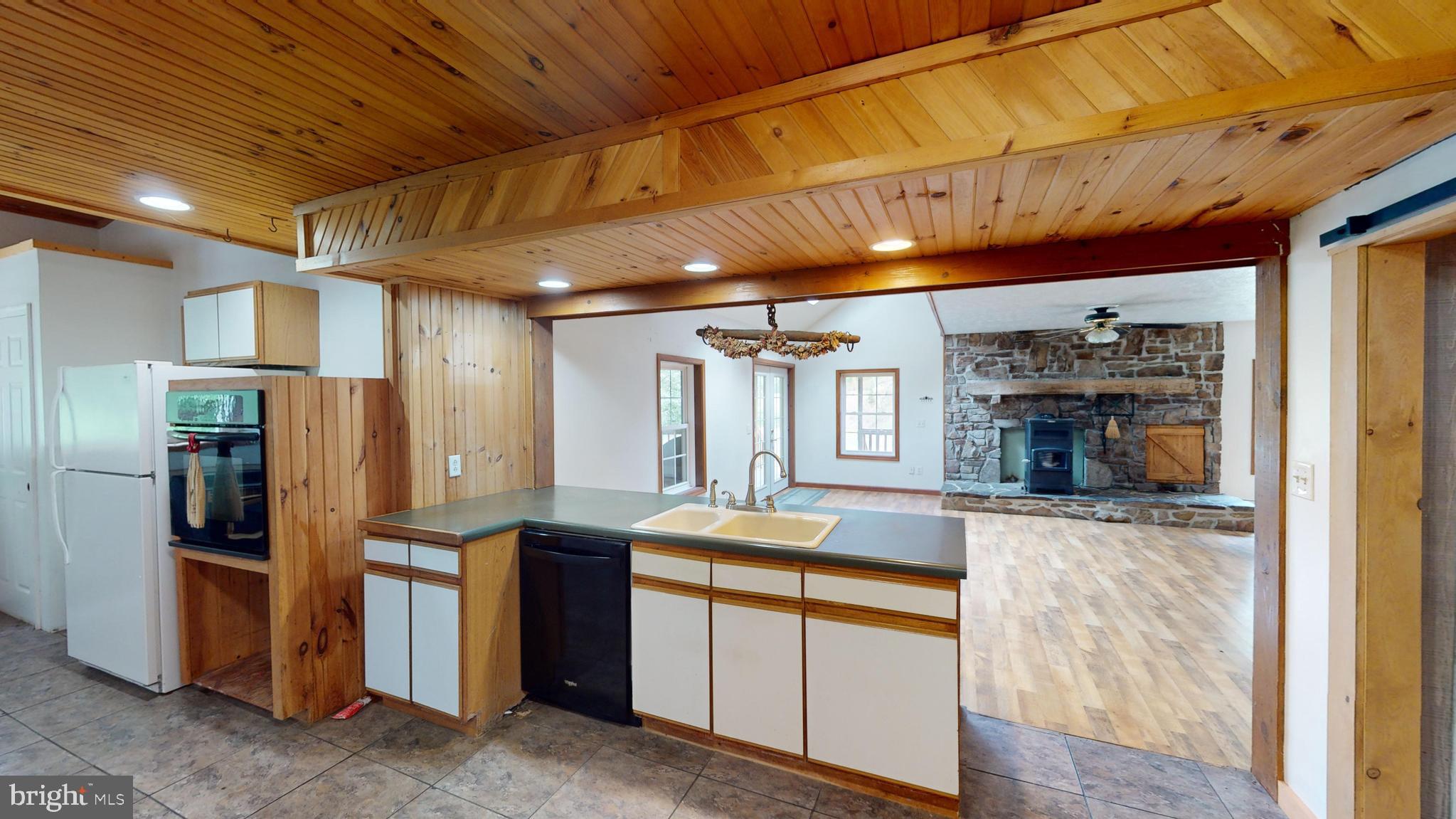 NONE-UNRESTRICTED - Residential