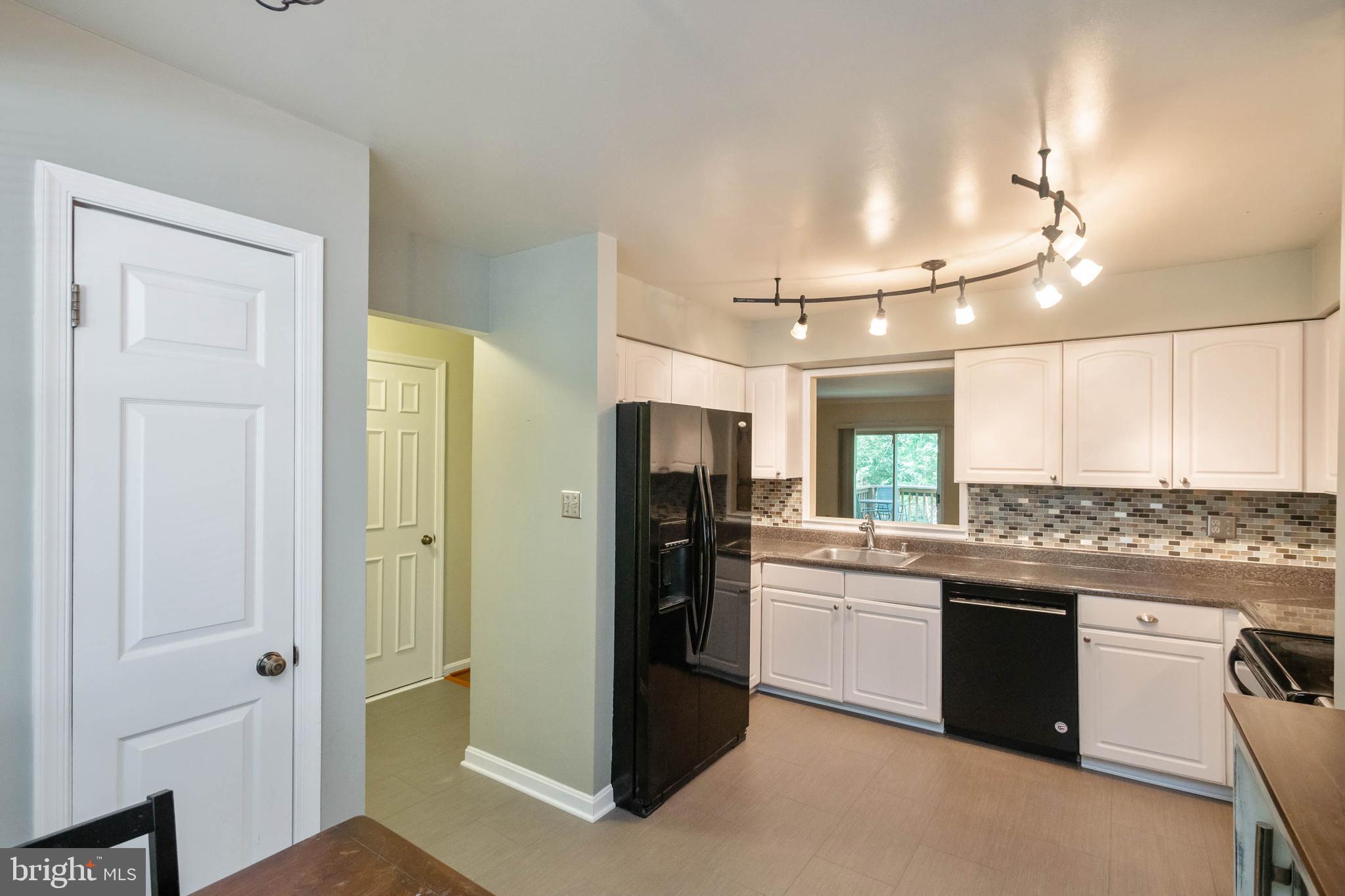 RUNNYMEADE - Residential