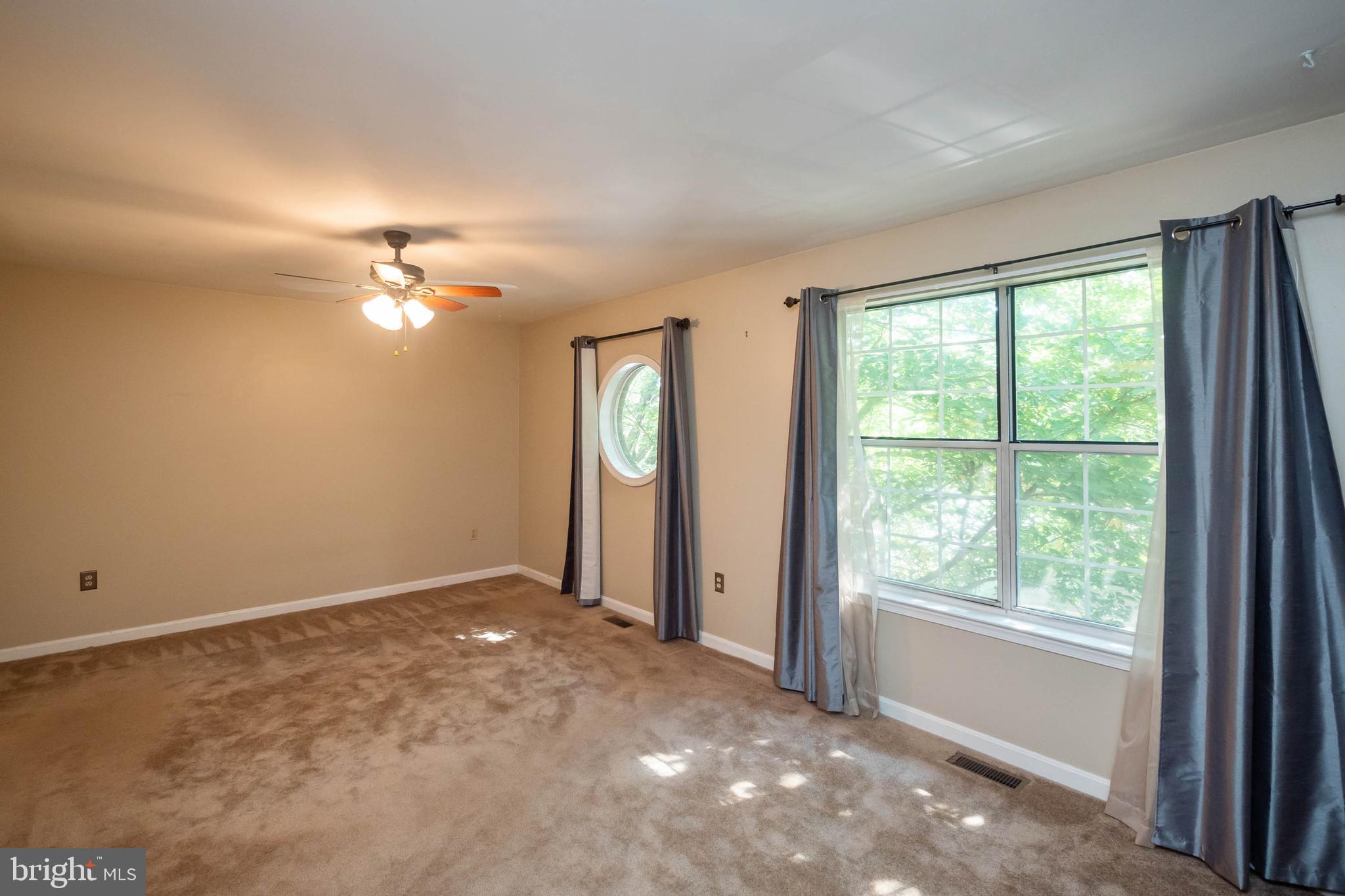 RUNNYMEADE - Residential