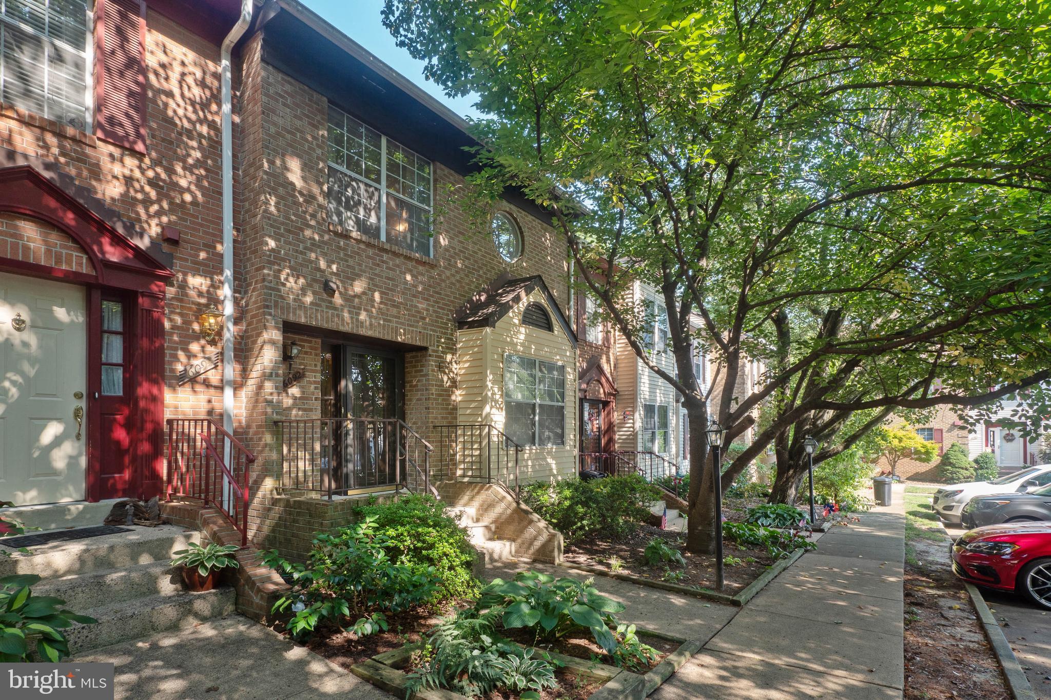 RUNNYMEADE - Residential