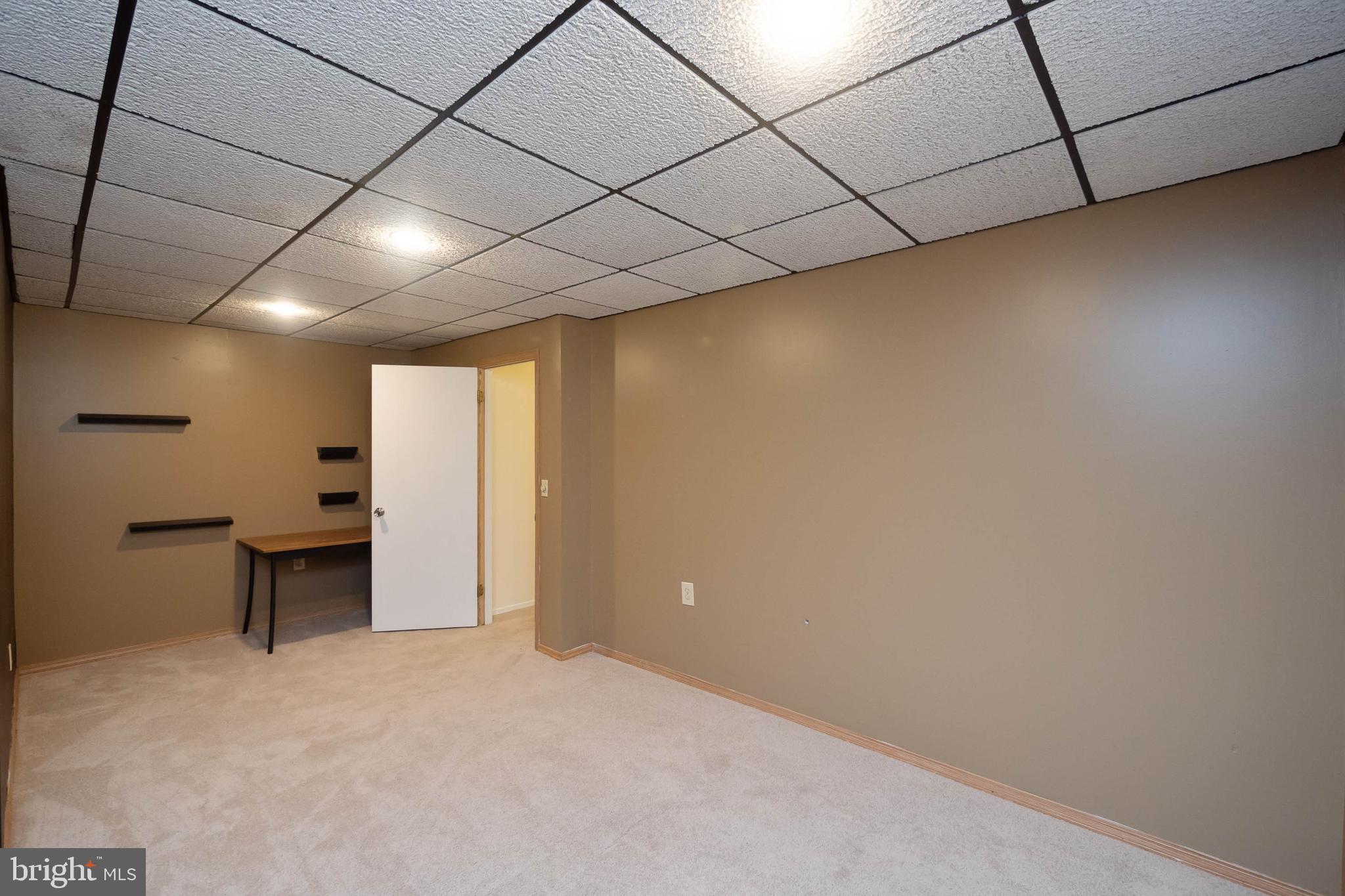 RUNNYMEADE - Residential