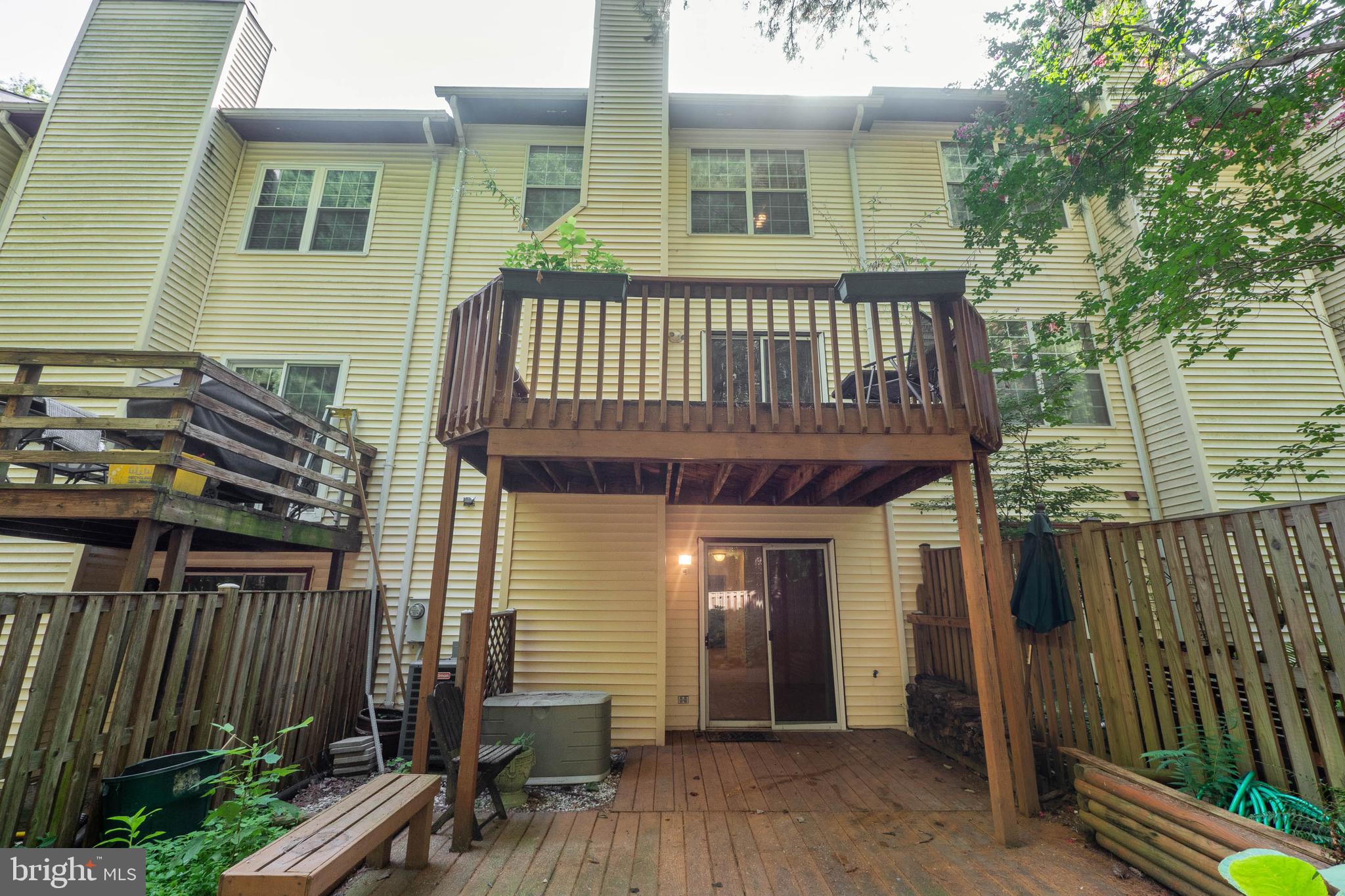 RUNNYMEADE - Residential