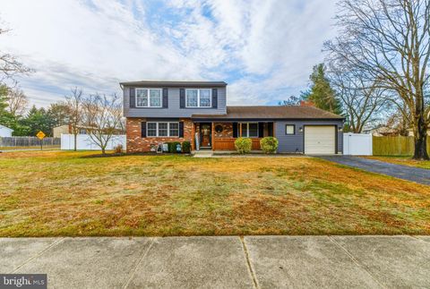 17 DUNHAM LOOP BERLIN NJ 08009