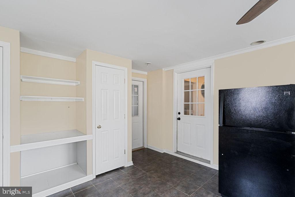 FAIRMONT - Residential