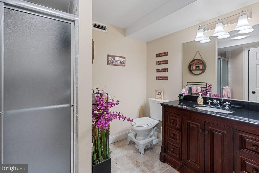 FAIRMONT - Residential