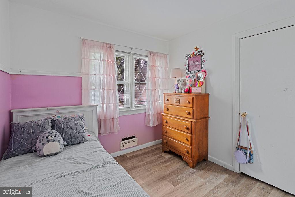 FAIRMONT - Residential