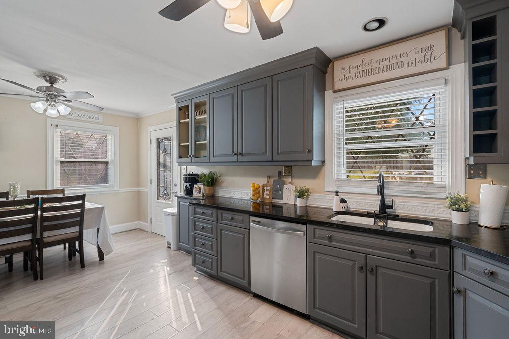 FAIRMONT - Residential