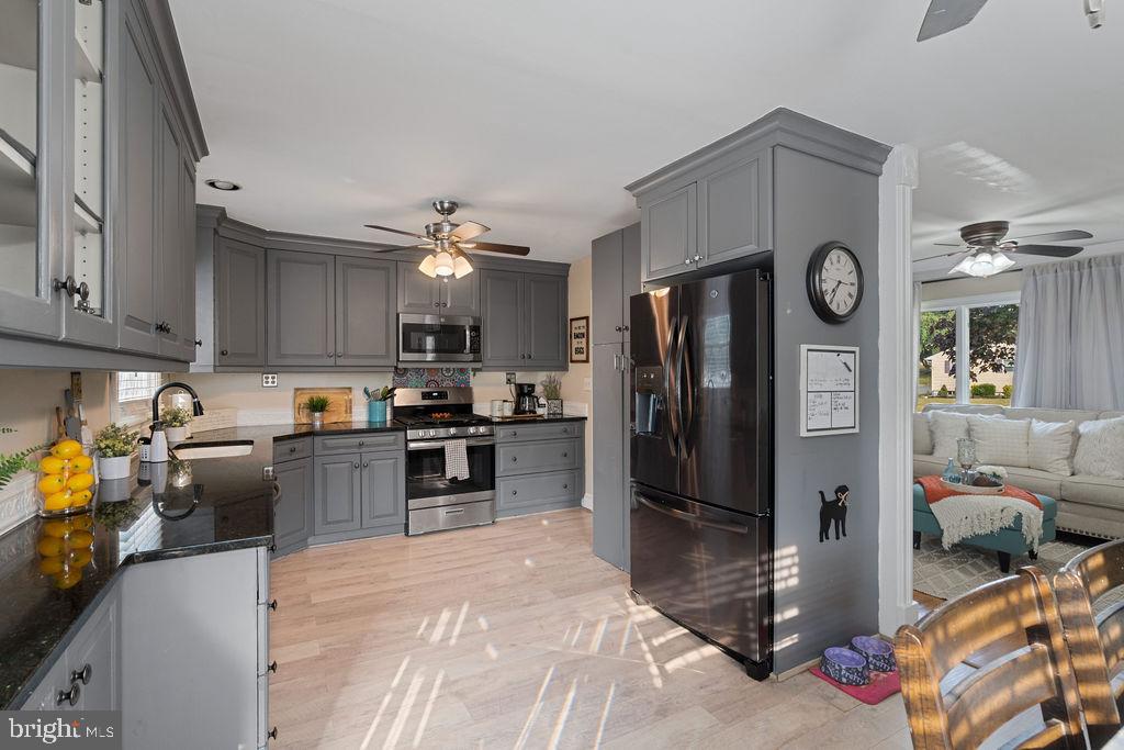 FAIRMONT - Residential