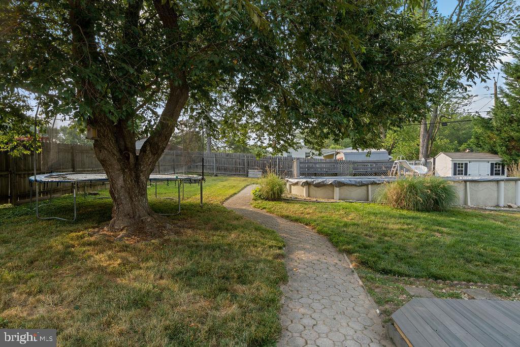 FAIRMONT - Residential