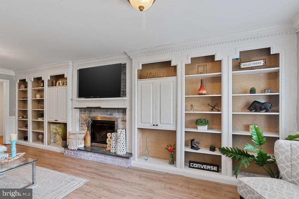 FAIRMONT - Residential