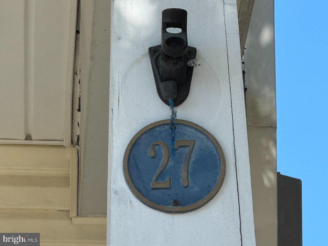 27 A STREET