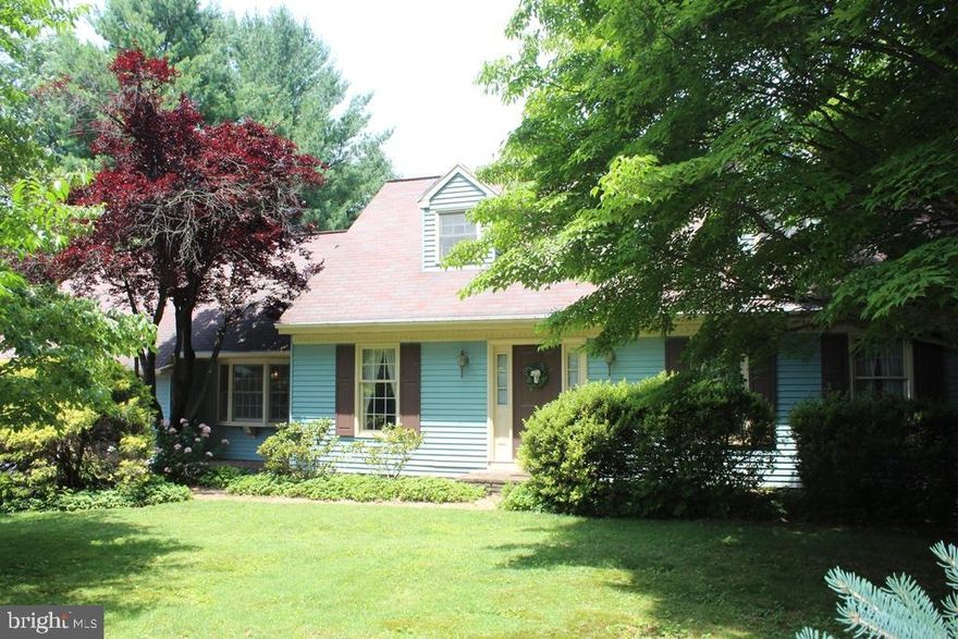 Spacious Cape nestled in quiet neighborhood. 5 bedrooms and 3 full baths! Private stairway to the master wing. Tons of closet space! First floor family room with fireplace. Enjoy the peaceful backyard on  the screened porch. 2 separate heating and cooling systems.