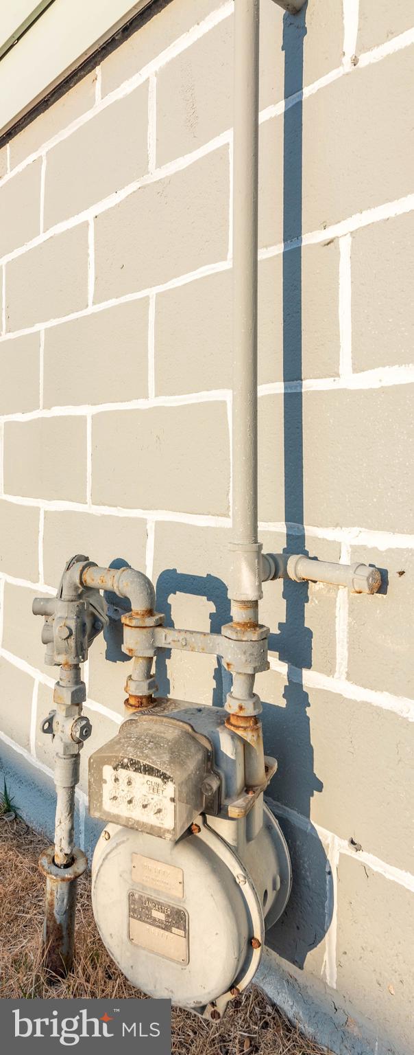 GLENARDEN WOODS - Residential