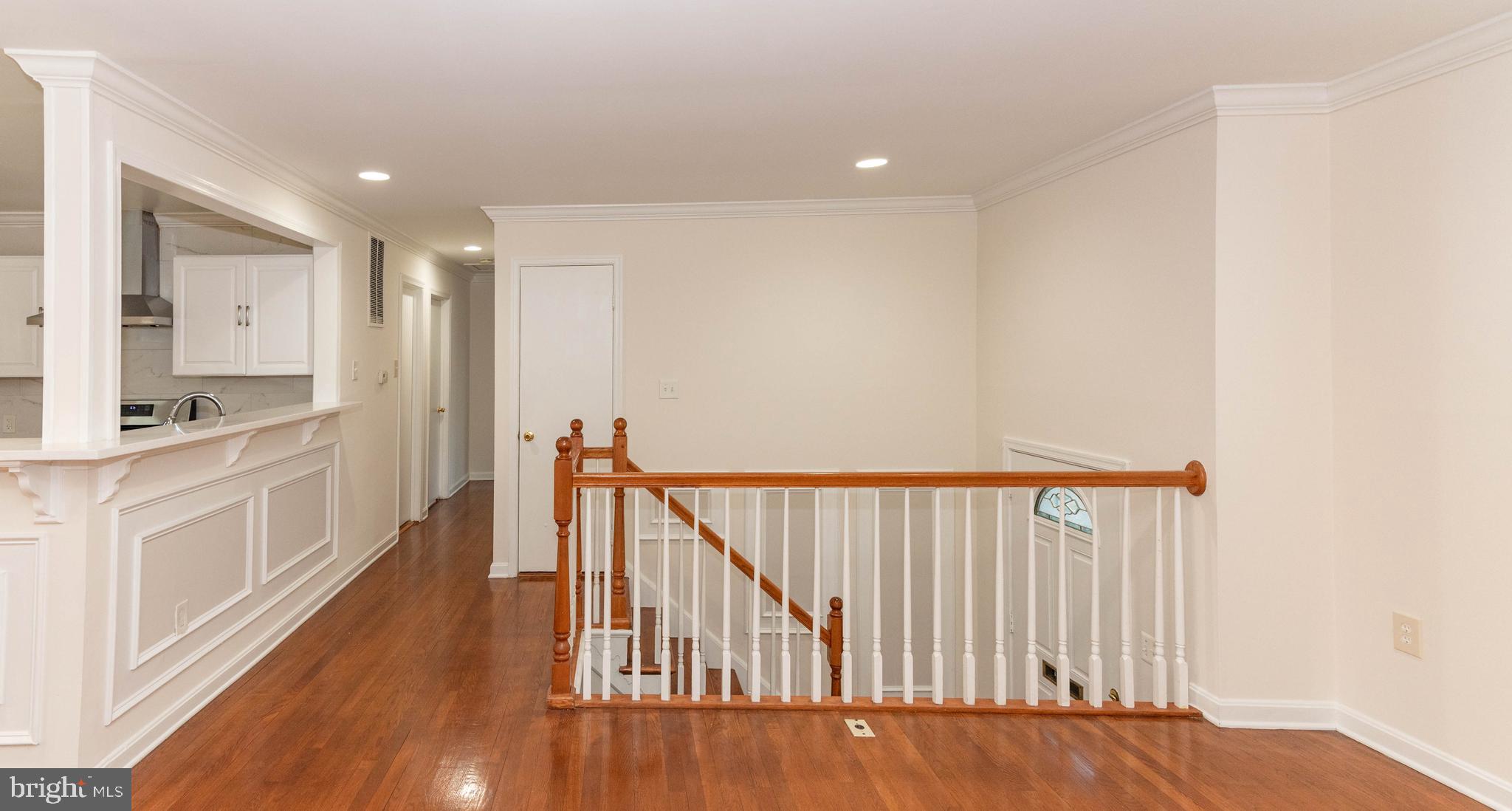 GLENARDEN WOODS - Residential