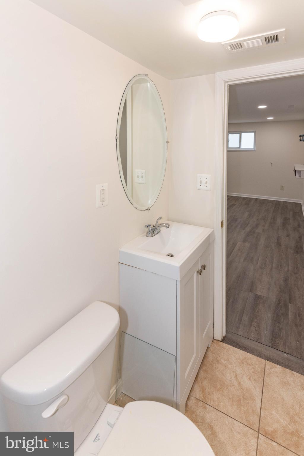 GLENARDEN WOODS - Residential