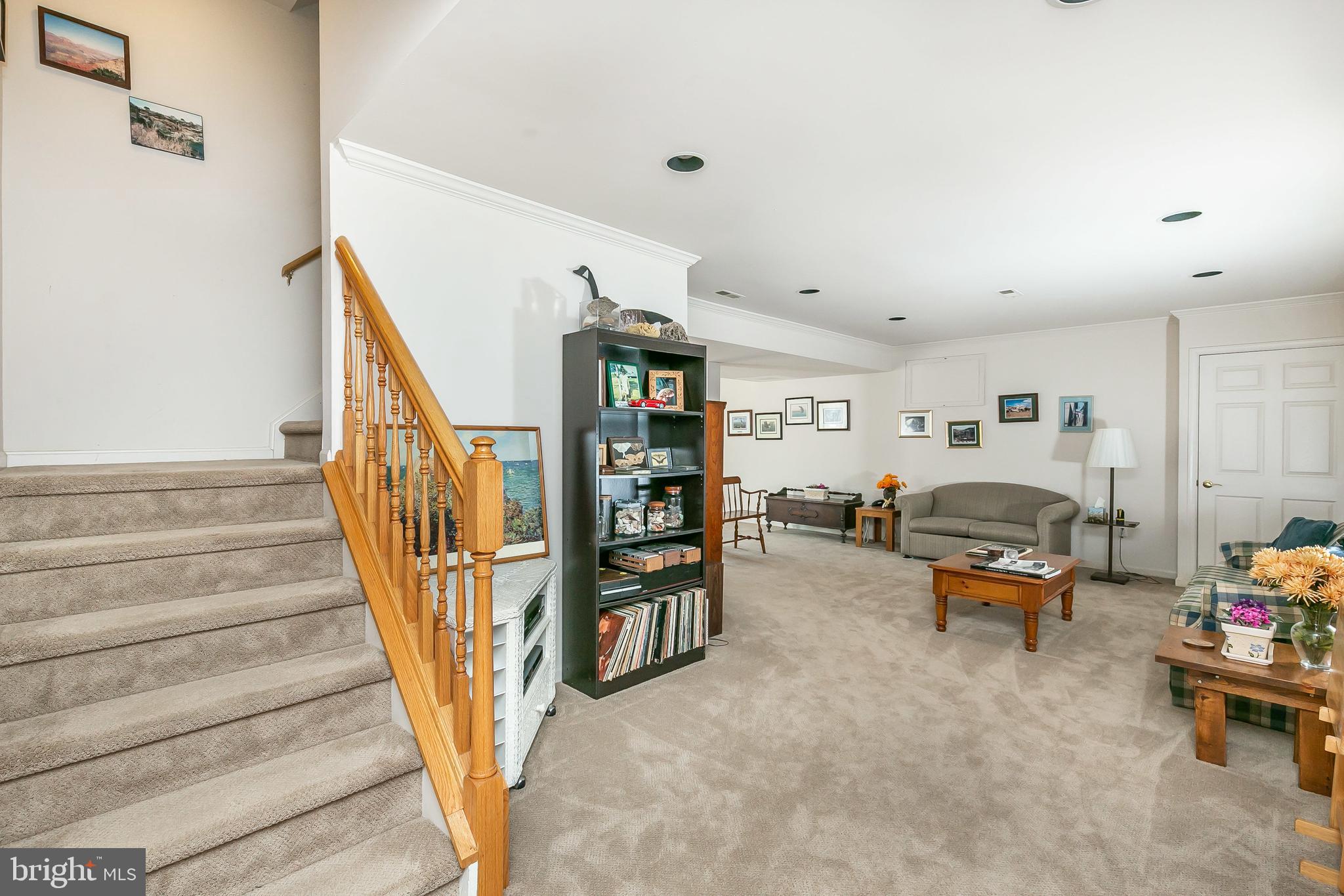 FOX RIDGE ESTATES - Residential