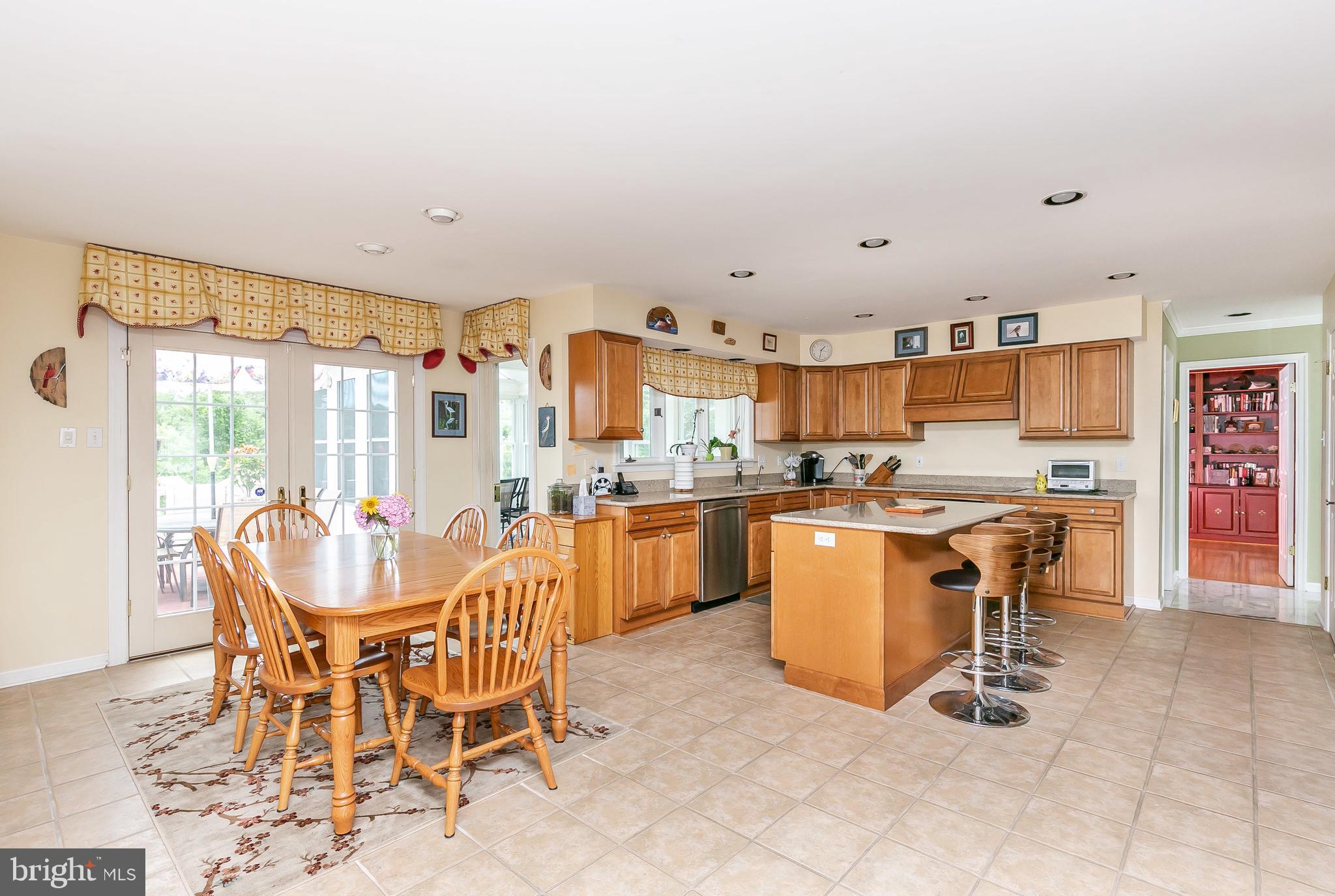 FOX RIDGE ESTATES - Residential