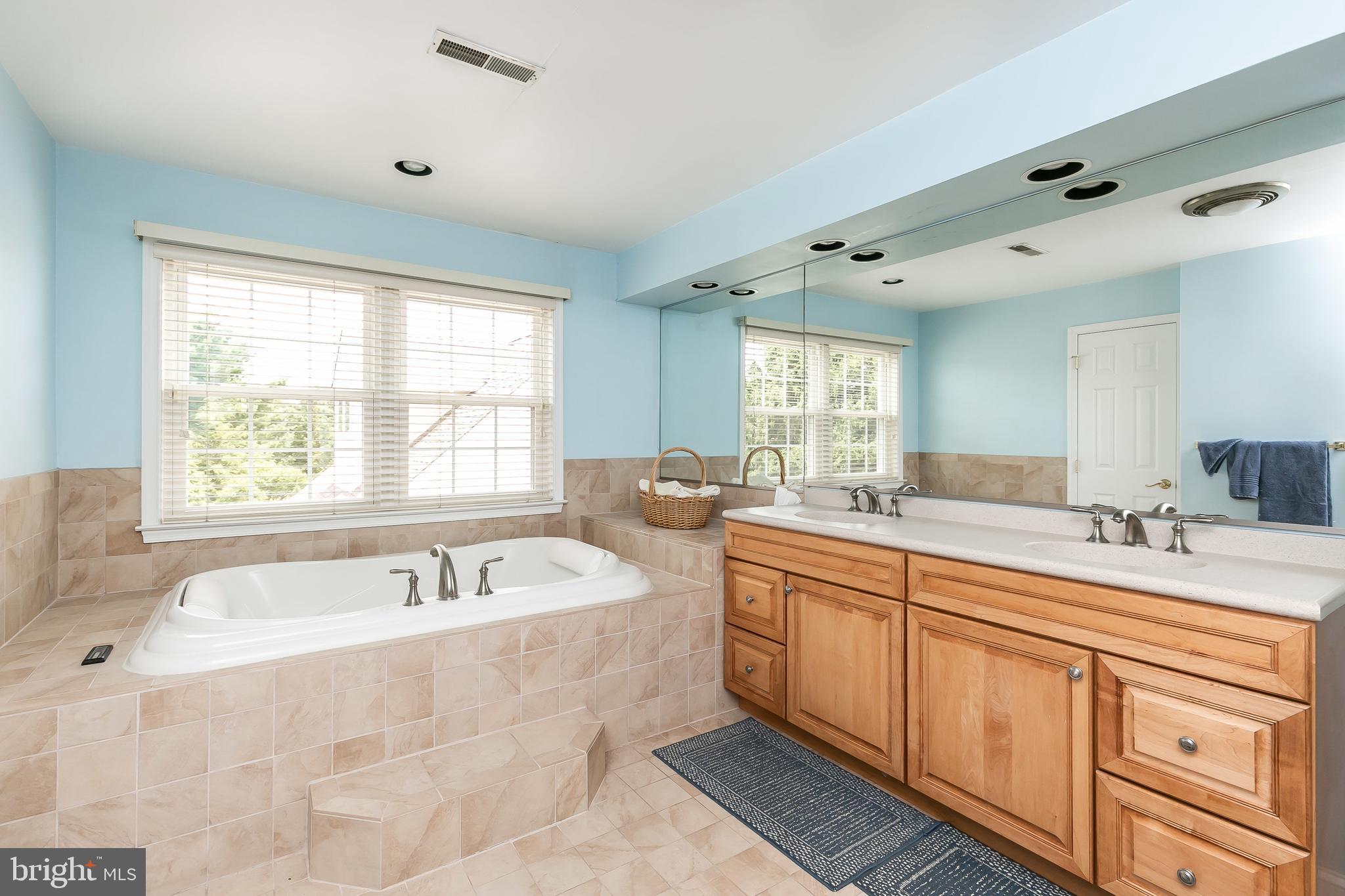 FOX RIDGE ESTATES - Residential