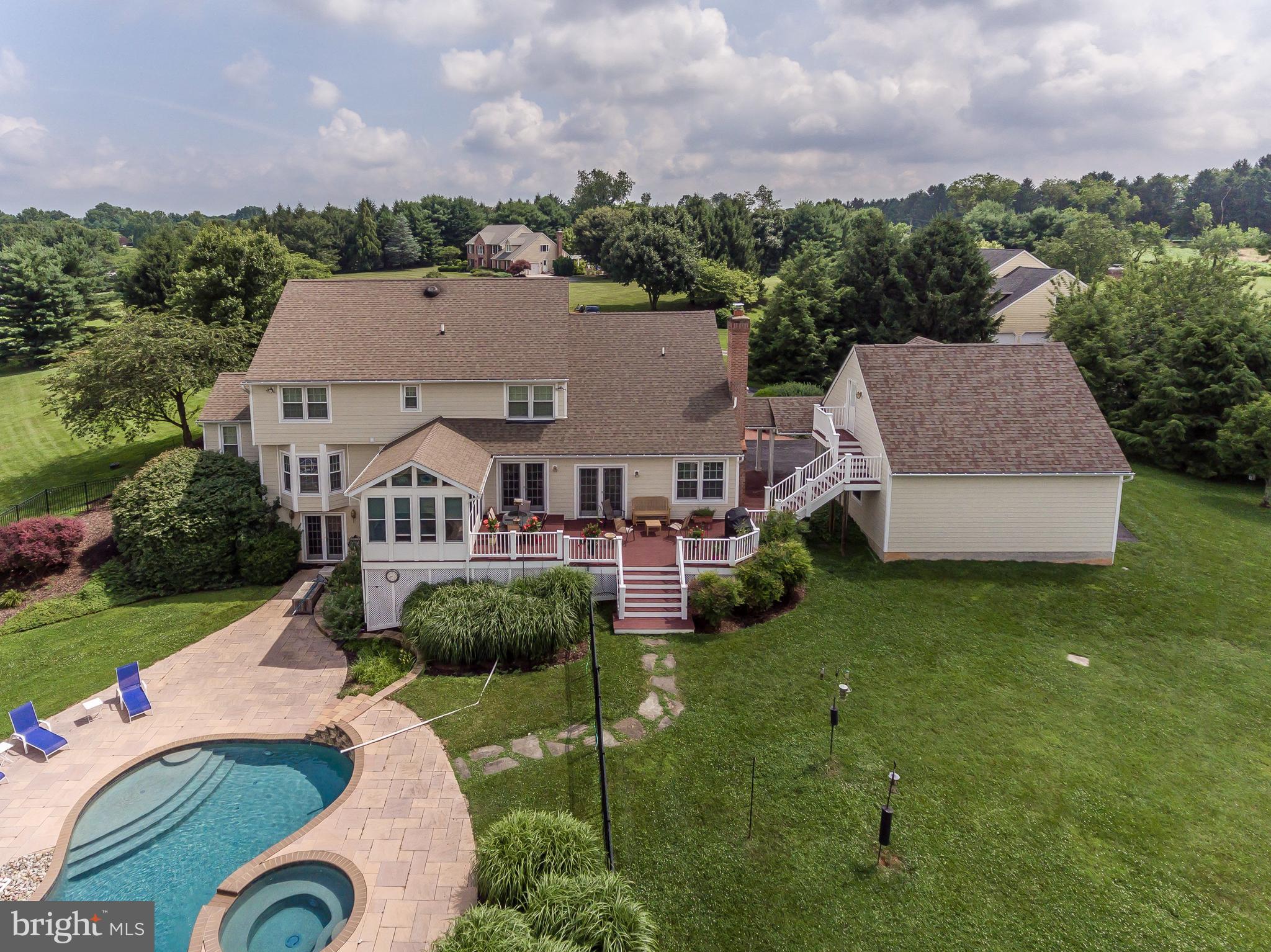 FOX RIDGE ESTATES - Residential