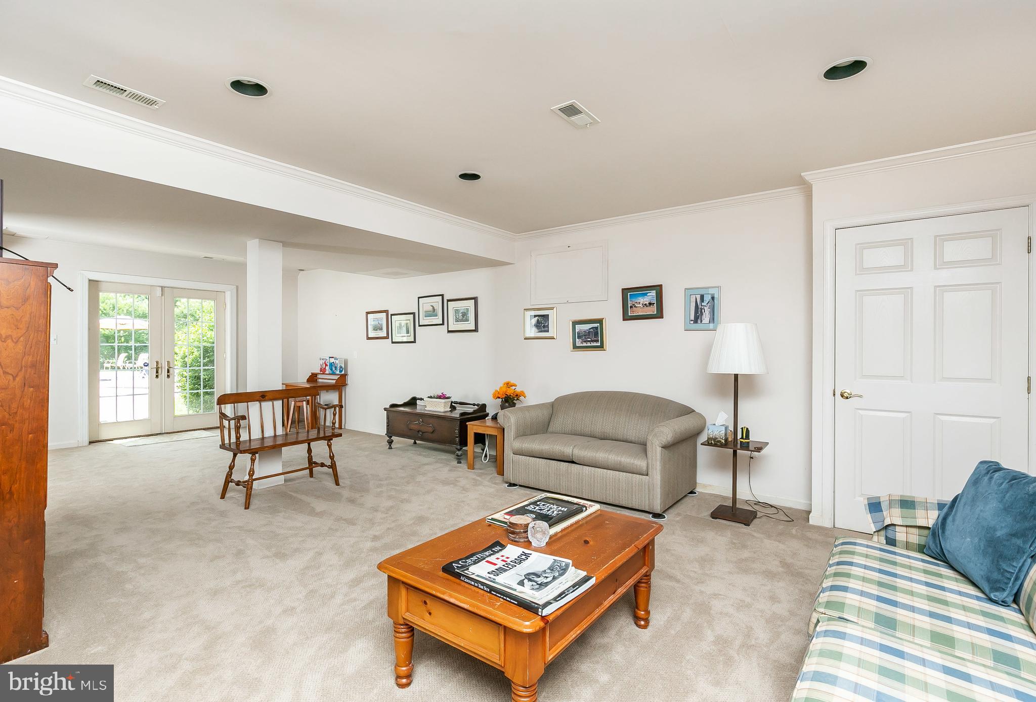 FOX RIDGE ESTATES - Residential