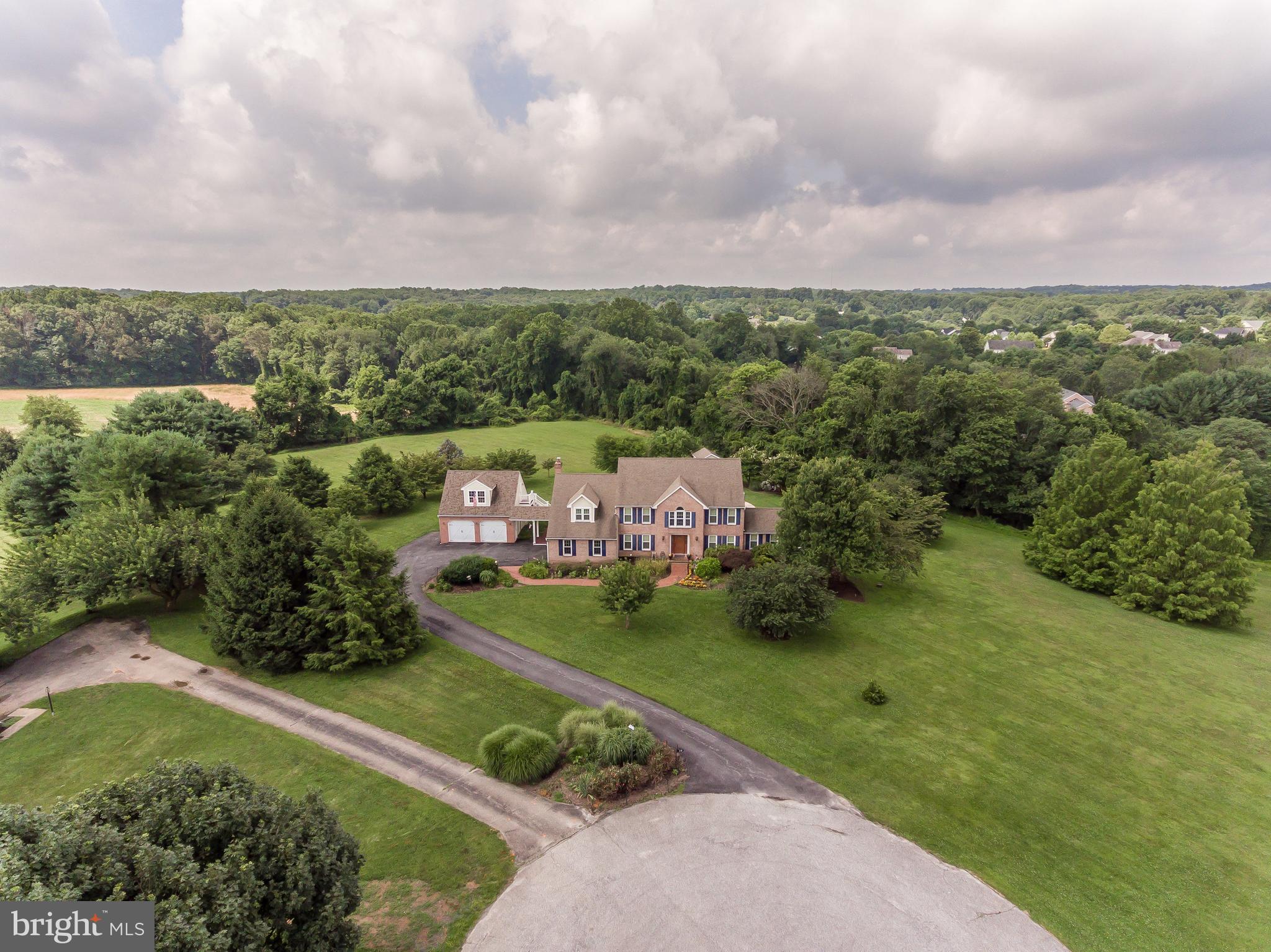 FOX RIDGE ESTATES - Residential