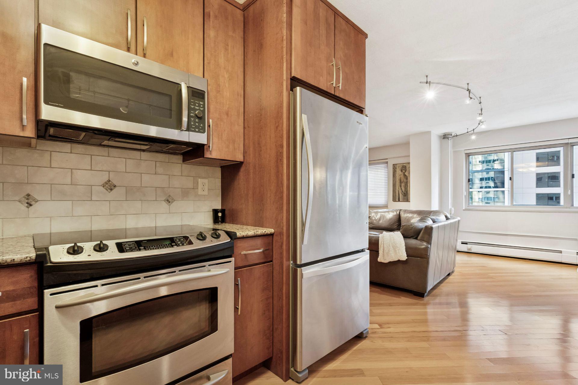 RITTENHOUSE SQUARE - Residential