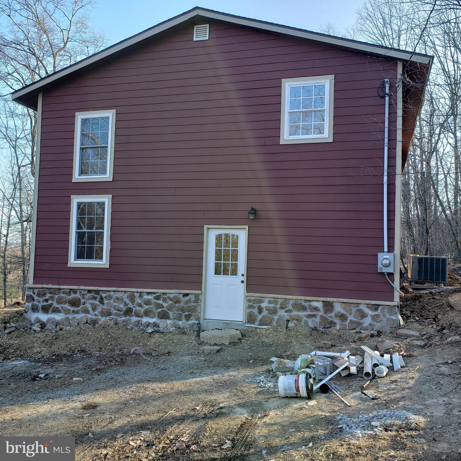 STAGECOACH STOP @ CAPON BRIDGE - Residential