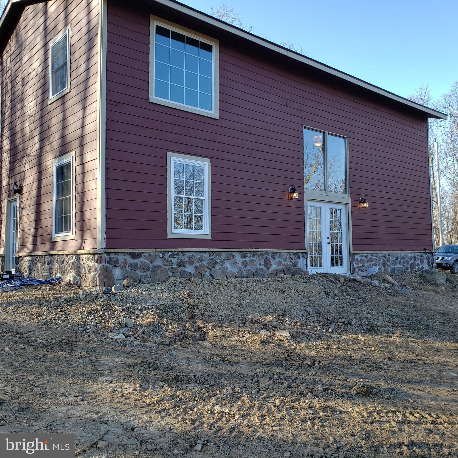 STAGECOACH STOP @ CAPON BRIDGE - Residential