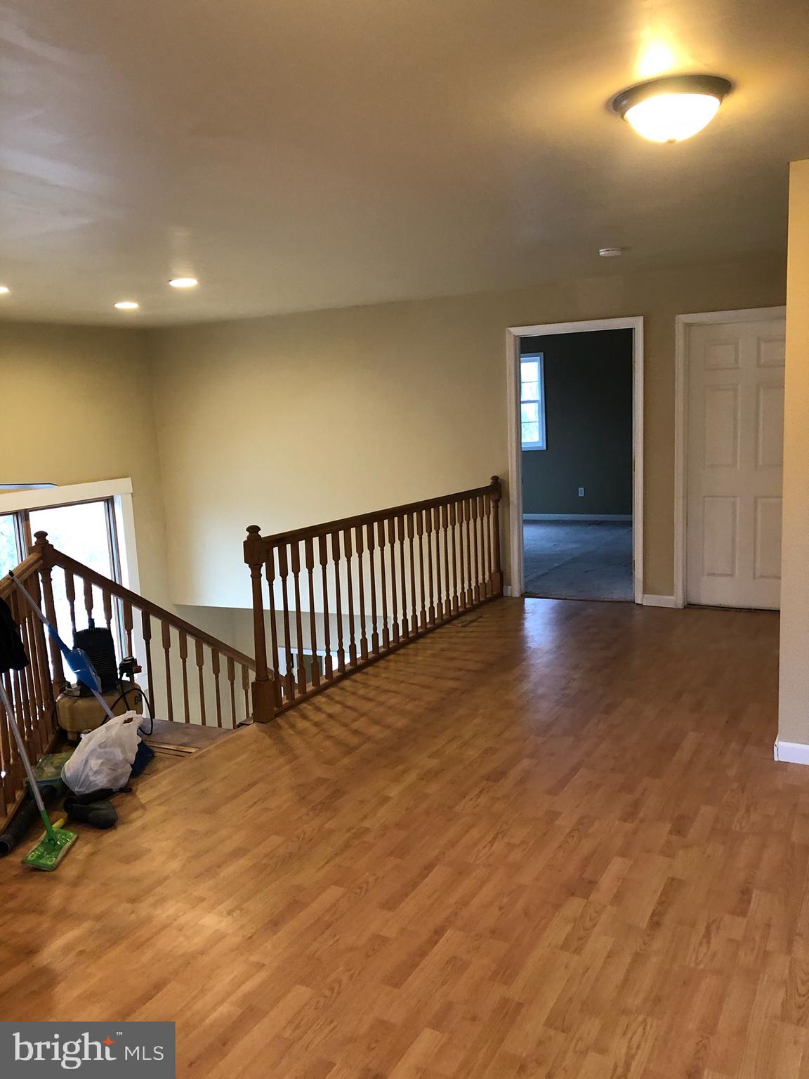 STAGECOACH STOP @ CAPON BRIDGE - Residential