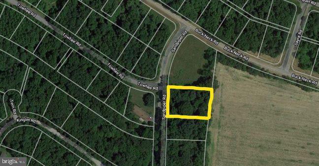 Wooded lot located in the waterfront community of Chesapeake Landing. There is a voluntary HOA that you can join for a fee to join to gain access to the boat ramp and Marina. Lot backs up to farm land.