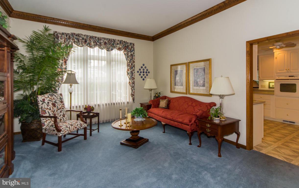 WEST RIDGE - Residential