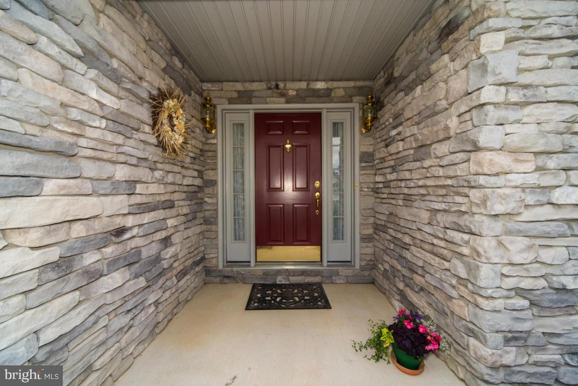 WEST RIDGE - Residential