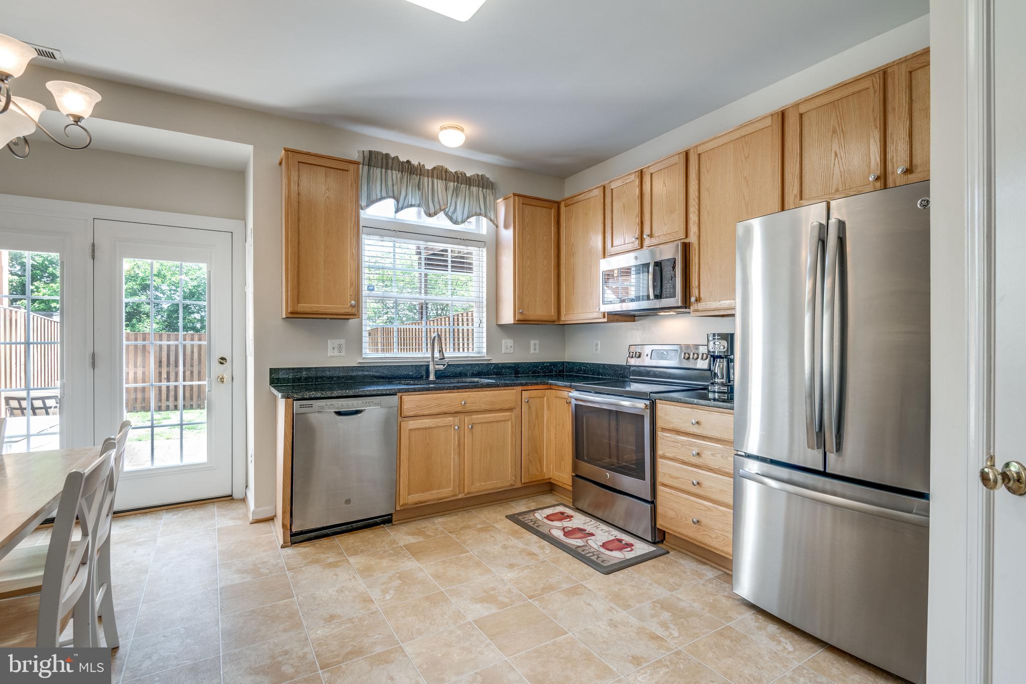 ASHBURN VILLAGE - Residential