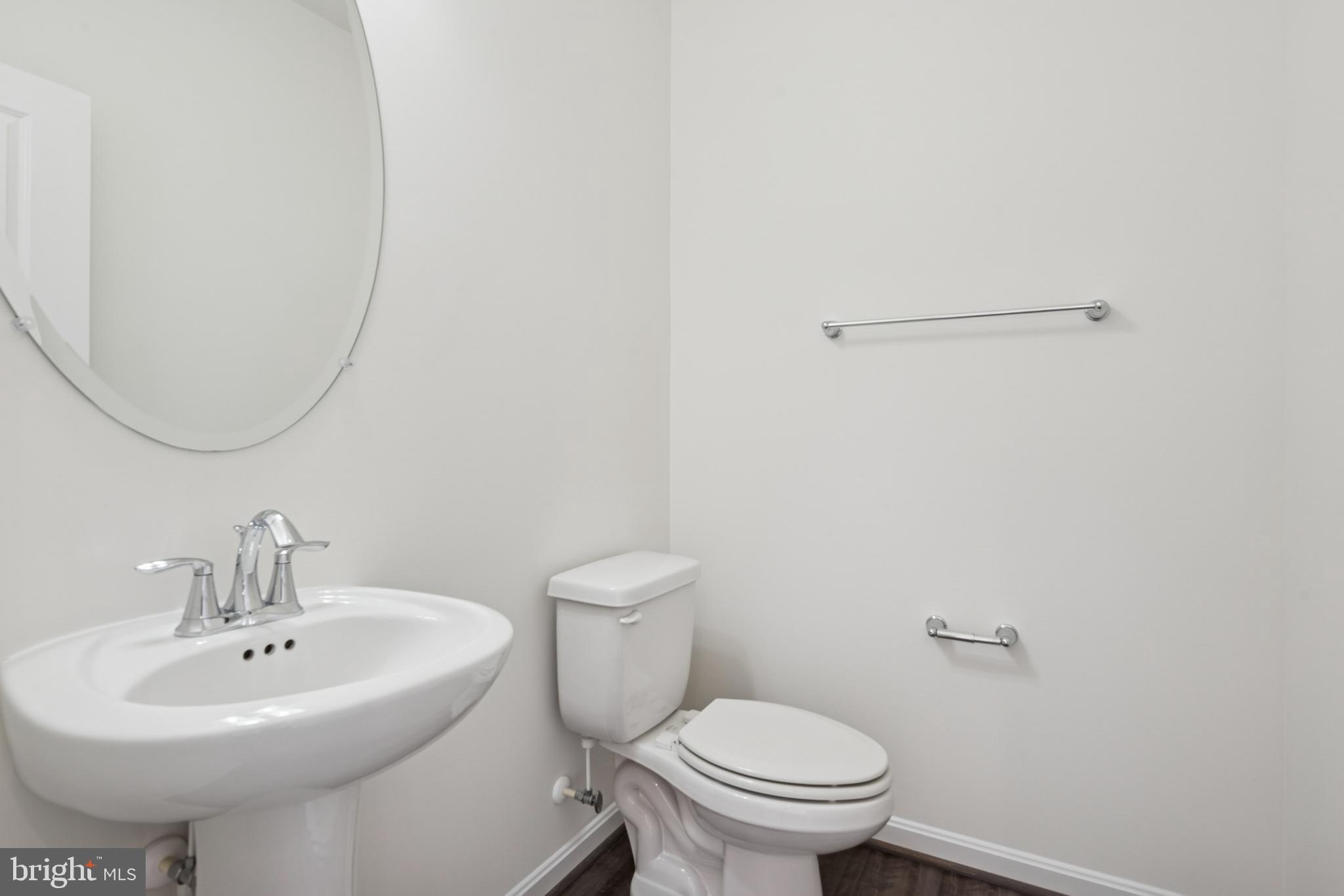 WOLF RUN LANE - Residential