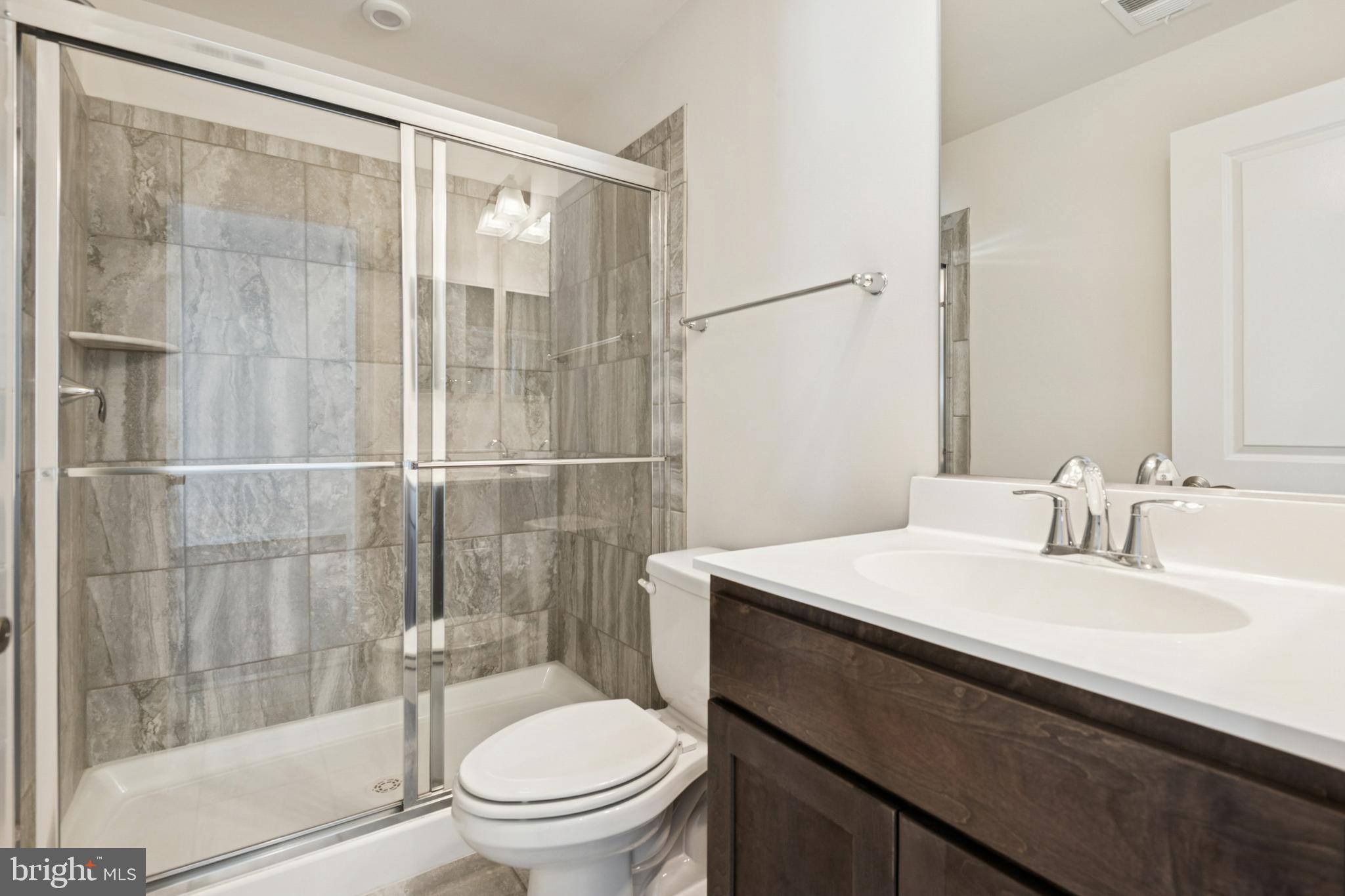 WOLF RUN LANE - Residential